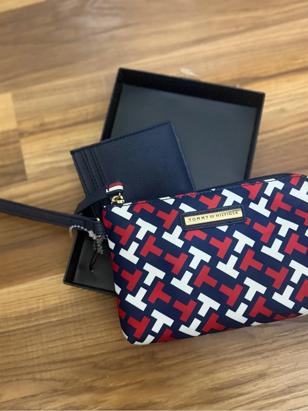 Tommy Hilfiger Red White & Navy Logo Toiletry Wristlet